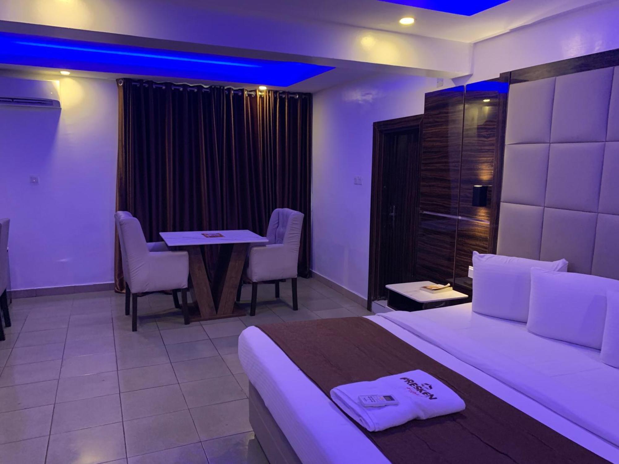 Presken Hotels @ Victoria Island Apese Kültér fotó